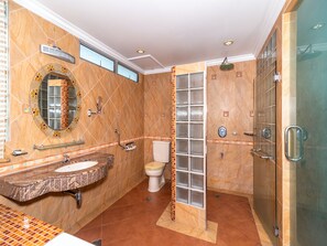 Presidential Suite | Bilik Mandi | Pancuran mandi, hulu semburan mandi hujan