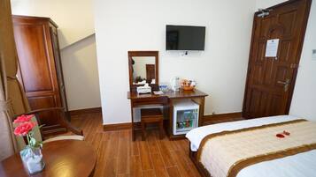 13 bedrooms, internet