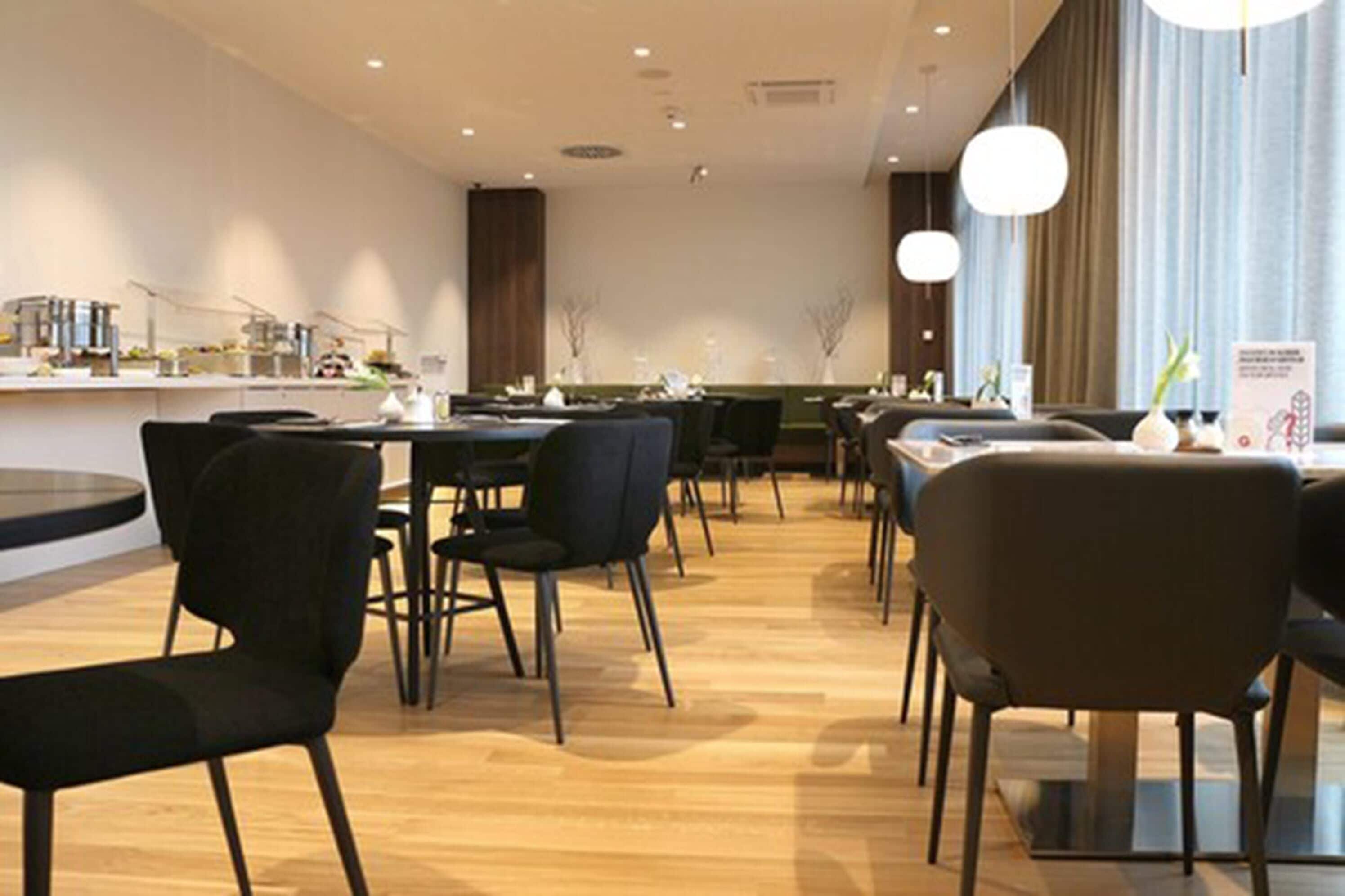 daily buffet breakfast (eur 19.50 per person)