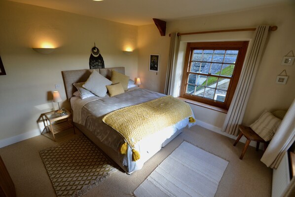 Deluxe Double or Twin Room, Garden View | Individually decorated, individually furnished, iron/ironing board - Holwell Holistic Retreat - Adults Only (Barnstaple)