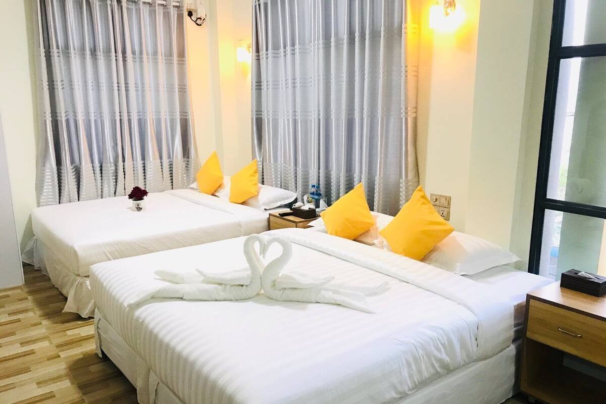 Family Double Room | Minibar, desk, free WiFi
