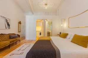 Individually decorated, individually furnished, free WiFi, bed sheets - The Art Porto (Porto)