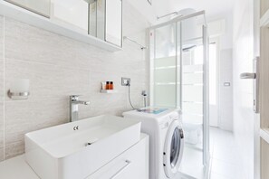 Shower, bidet