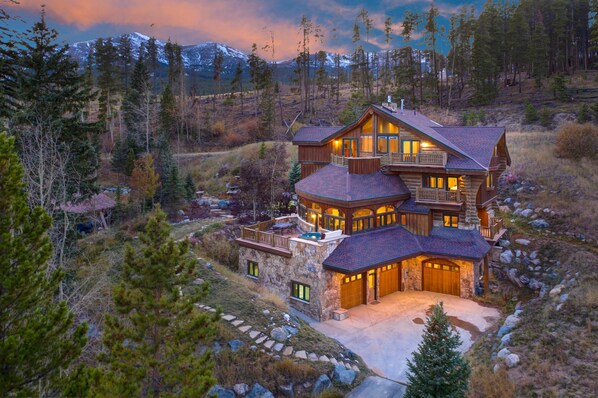 House, Multiple Beds (Alpine Majesty) | Exterior - Alpine Majesty (Breckenridge)