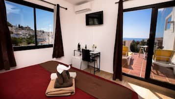 Superior Double or Twin Room, Terrace, Sea View | Premium bedding, minibar, in-room safe, blackout curtains