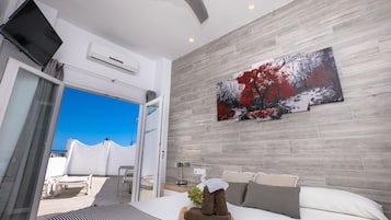 Superior Double or Twin Room, Terrace, Ground Floor | 1 bedroom, premium bedding, minibar, in-room safe