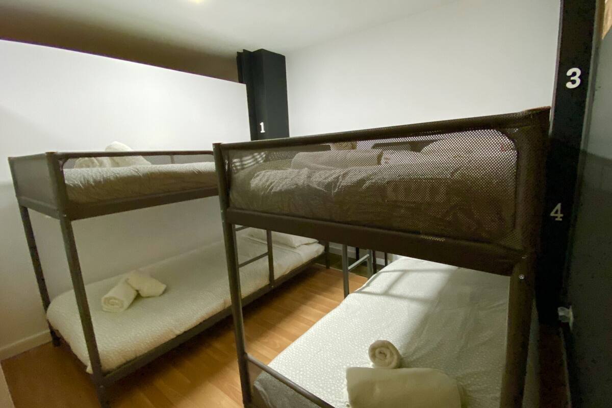 Shared Dormitory, Mixed Dorm, Shared Bathroom (1 bed in 10 Bed Dorm)