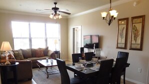 Unclassified image, 5 of 24, button - Bella Piazza 3 (Davenport)