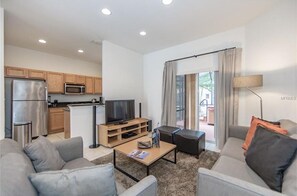 Apartment | Wohnzimmer | Flachbildfernseher