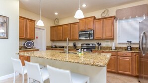 Unclassified image, 3 of 40, button - 2954 Beach Palm Ave (Kissimmee)