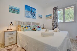 3 soverom, strykejern/-brett, wi-fi (inkludert) og sengetøy