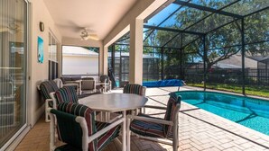 Villa | Balkon