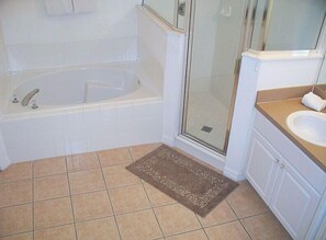 Villa | Salle de bain | Serviettes fournies