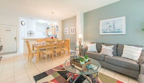 Apartment | Living room