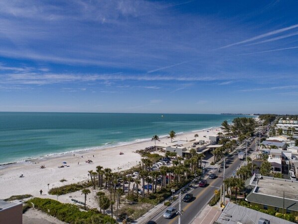 Condo | Beach - Absolute Anna Maria (Bradenton Beach)