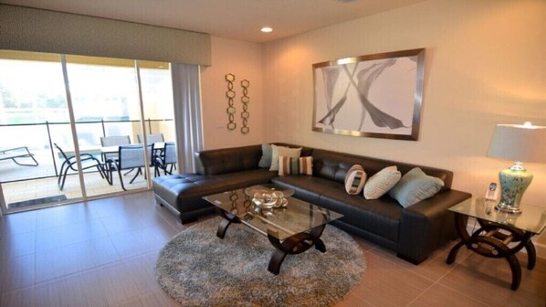 House | Living room
