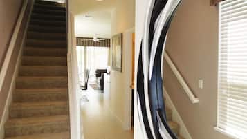 3 bedrooms, free WiFi, bed sheets