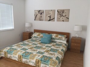 Apartment | 2 bedrooms, iron/ironing board, travel cot, free WiFi - Coconut Palms Townhome (New Smyrna Beach)