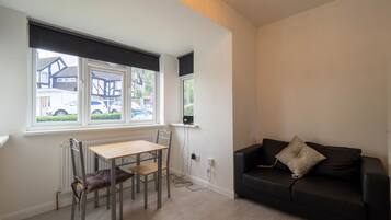Comfort Apartment | Living area