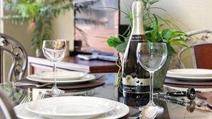Apartment | Private kitchen - Fiji Palms (Kissimmee)