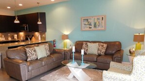 Apartment | Living room | Flat-screen TV, DVD player, table tennis - Serenity 2 (Clermont)