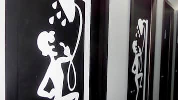 Shower, towels