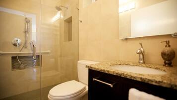 Apartment | Bathroom