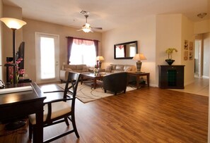 Condo | Living room - Penthouse Cabana (Orlando)