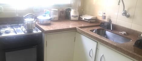 Fridge, oven, blender