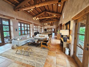 TV, fireplace, DVD player, stereo