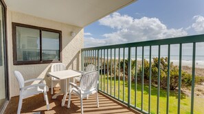 Private Oceanfront Balcony