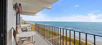 Spacious Oceanfront corner unit + Free Attraction Tickets!