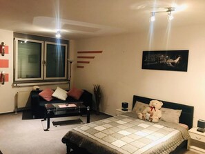 1 bedroom