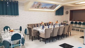 Tägliches inbegriffenes Frühstücksbuffet