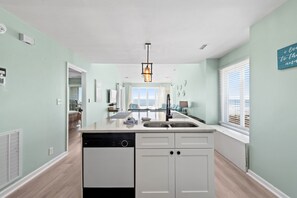 Fridge, microwave, oven, stovetop - Oceanfront 3rd floor walk-up + Free Attraction Tickets! (North Myrtle Beach)