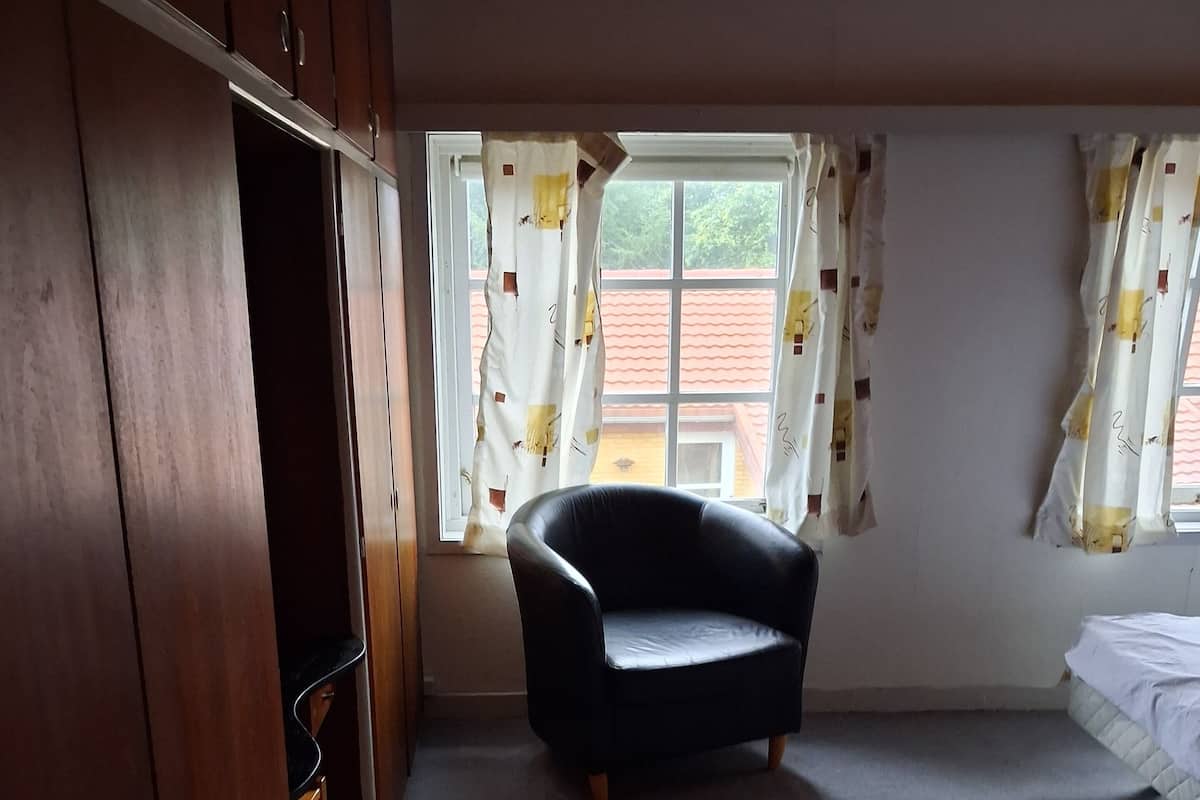 Basic Apartment