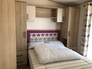 Mobile Home, 3 Bedrooms | Free WiFi