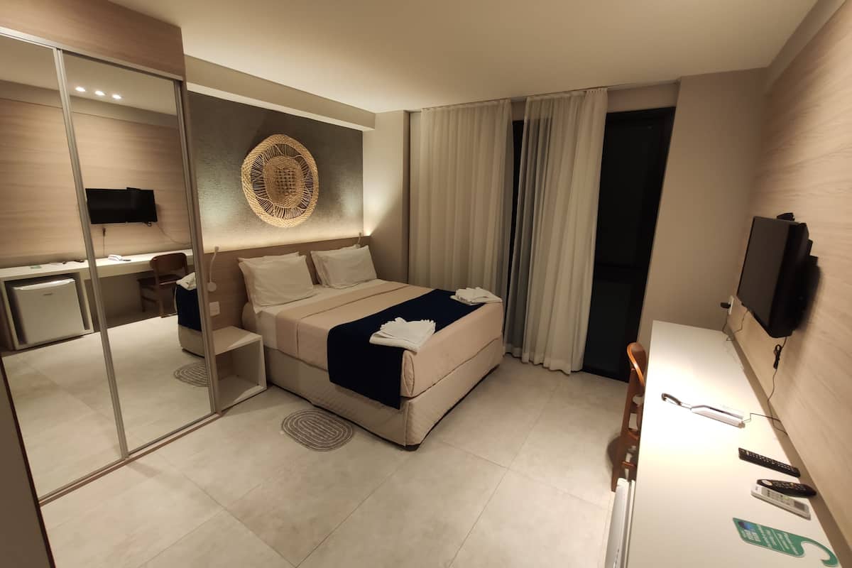 Junior suite | 1 slaapkamer, een minibar, een bureau, een laptopwerkplek