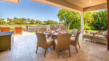 House, 4 Bedrooms (MAUNA LANI ESTATES) | Terrace/patio