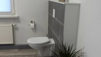 Handtücher, Seife, Toilettenpapier