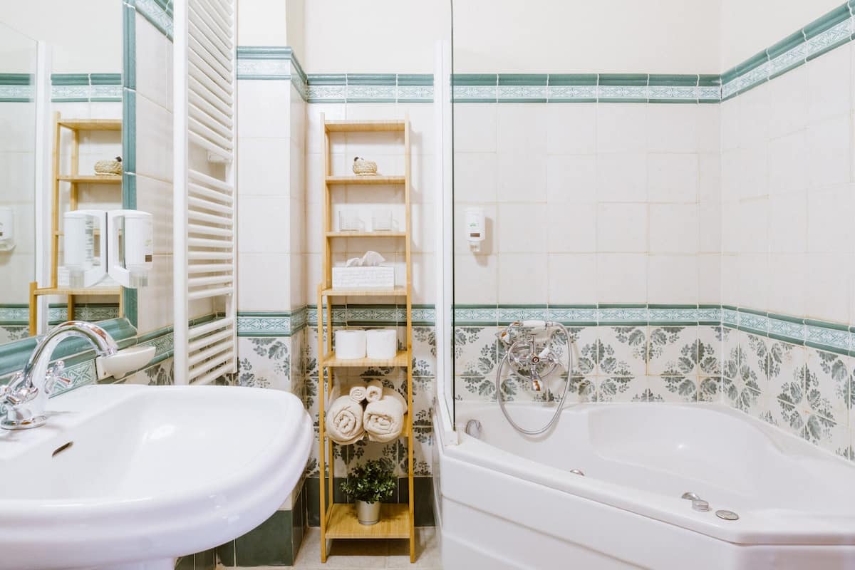 classic room, 1 queen bed with sofa bed, private bathroom, garden view | jetted bathtub