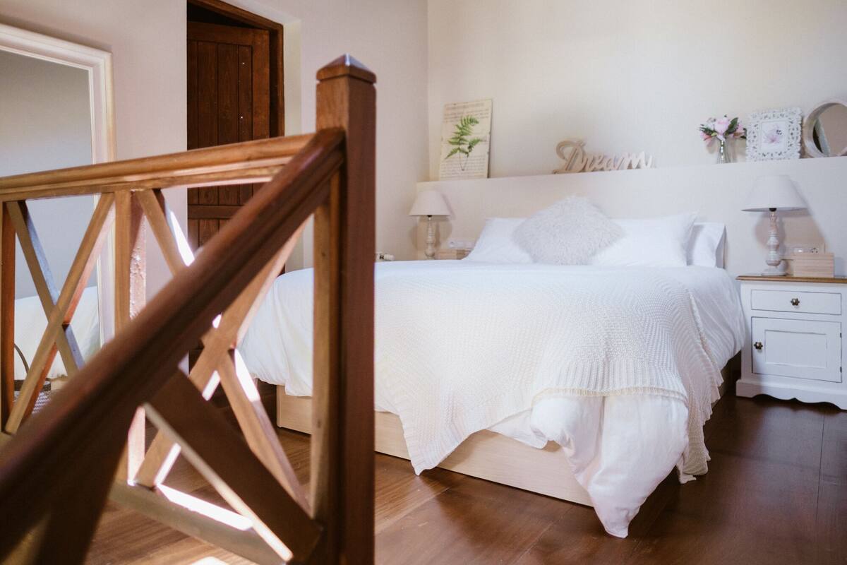 classic room, 1 queen bed with sofa bed, private bathroom, garden view | down duvets, memory-foam beds, minibar, in-room safe