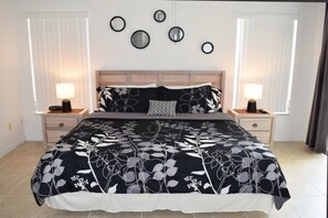 Villa | 4 bedrooms, iron/ironing board, travel cot, free WiFi