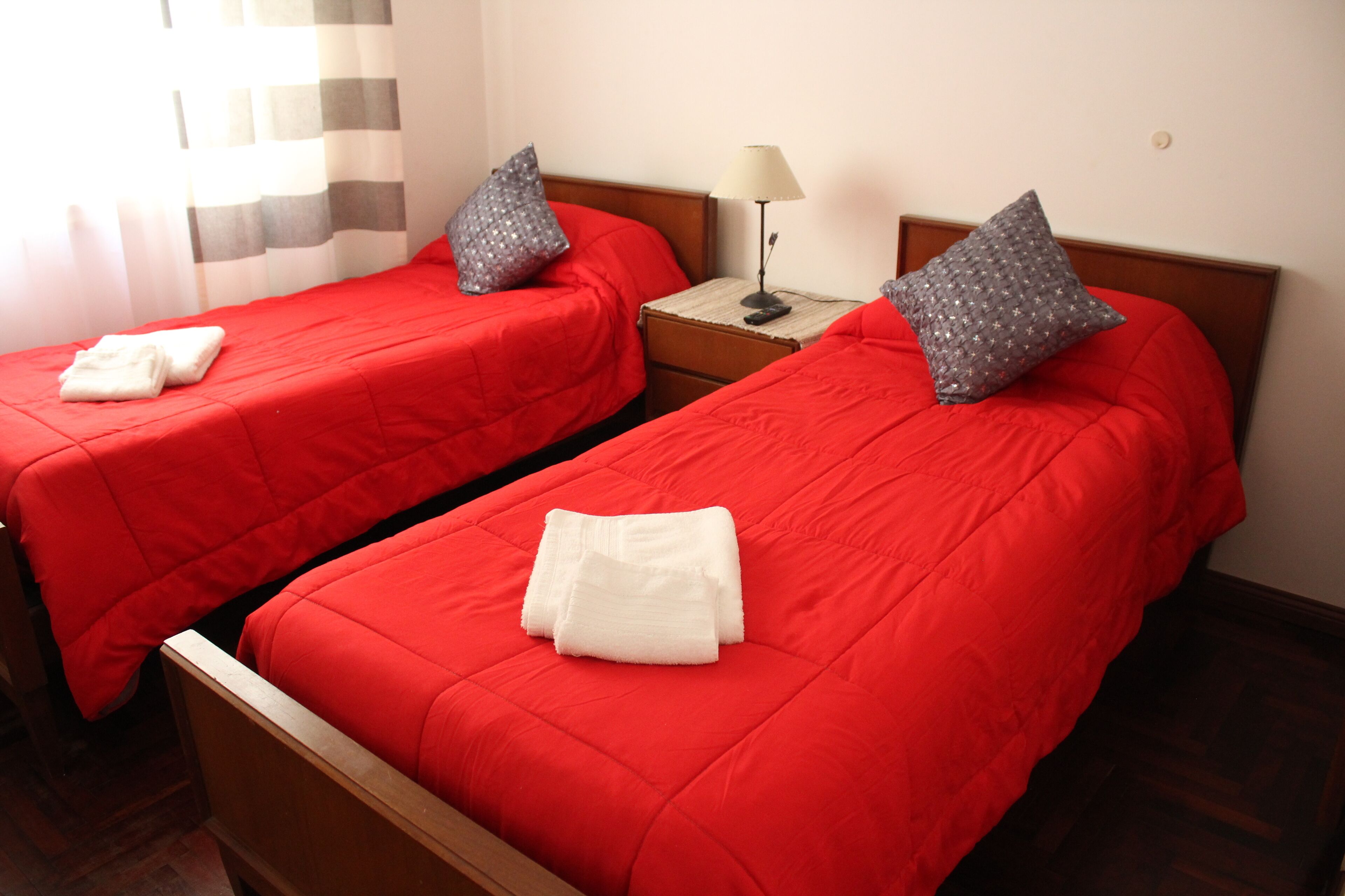 2 habitaciones, wifi y ropa de cama 