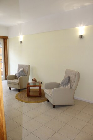 Interior - SPACIOUS APARTMENT METERS FROM THE SEA IN GUEMES AREA (Mar del Plata)