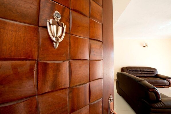 Interior - Make Your HOME here 5 (Kampala)