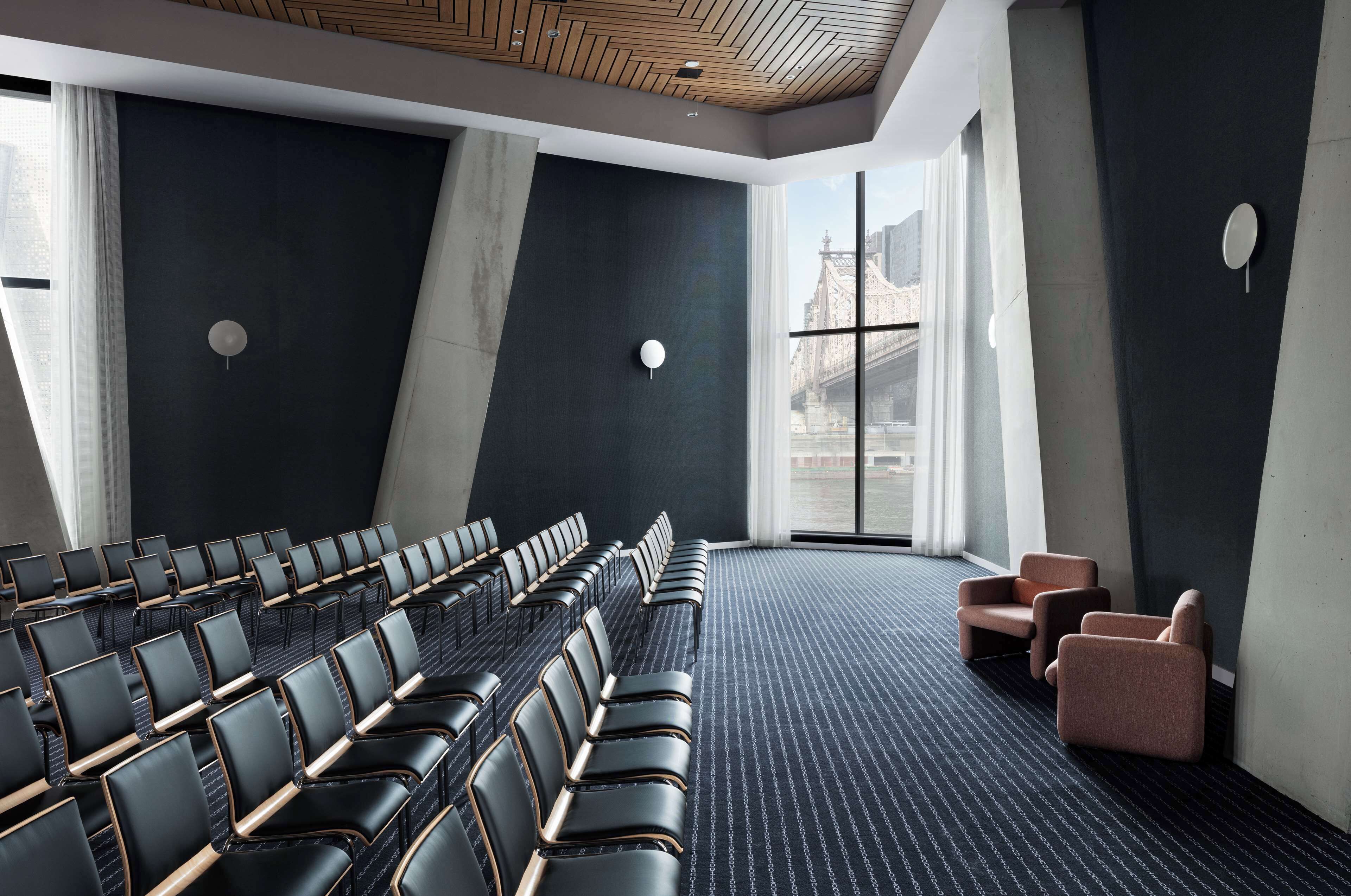 Photo - Graduate by Hilton New York