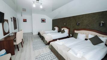 1 bilik tidur, seterika/papan seterika, Wi-fi percuma, cadar katil