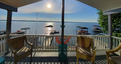 Beautiful lakefront rental with views and new hottub on Seneca Lake wine trail.