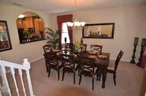 Villa | Private kitchen | Fridge, microwave, oven, dishwasher - CYP #3 (Davenport)